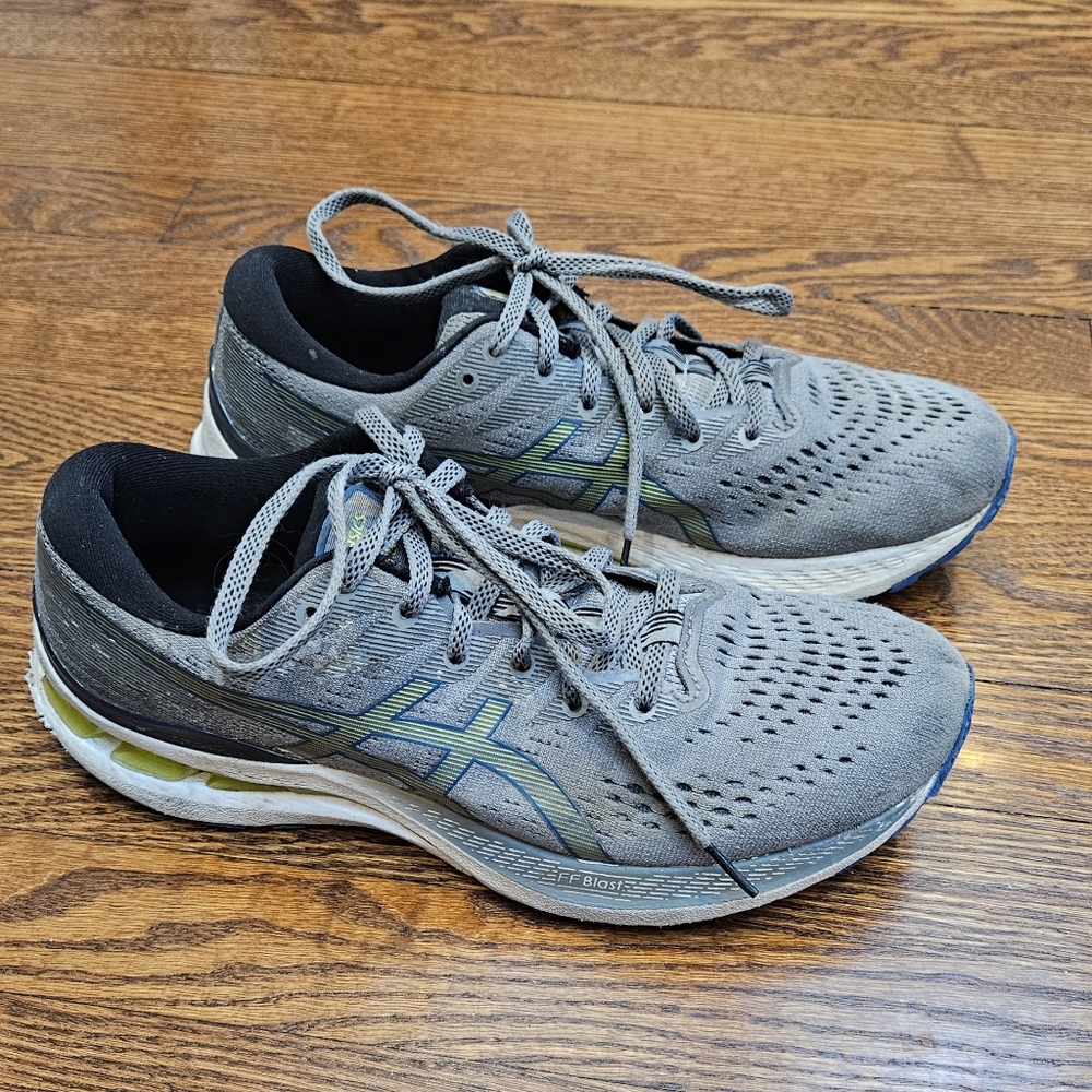 ASICS Men's Gel-Kayano 28 Running Sneakers - Picture 3 of 7